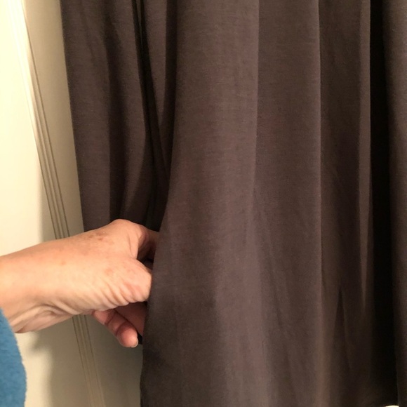 New without tags. Zenanna small top. - Picture 4 of 12